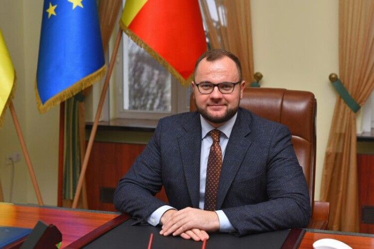 Луцький міський голова за пів року отримав майже 200 тисяч гривень премії
