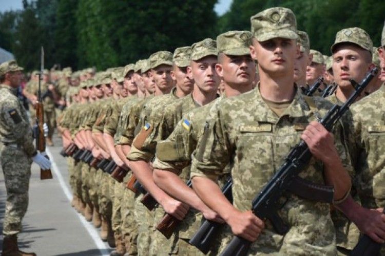 Служити не можна ховатись!