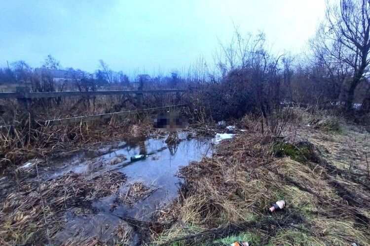 Зниклого безвісти рівнянина знайшли мертвим у чагарниках (Фото)
