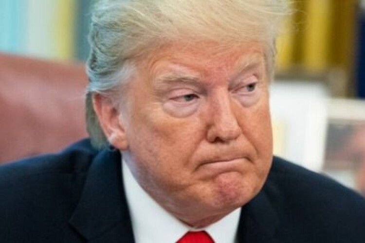 Трампа перевірять на Covid-19: дві особи, які контактували з ним, захворіли