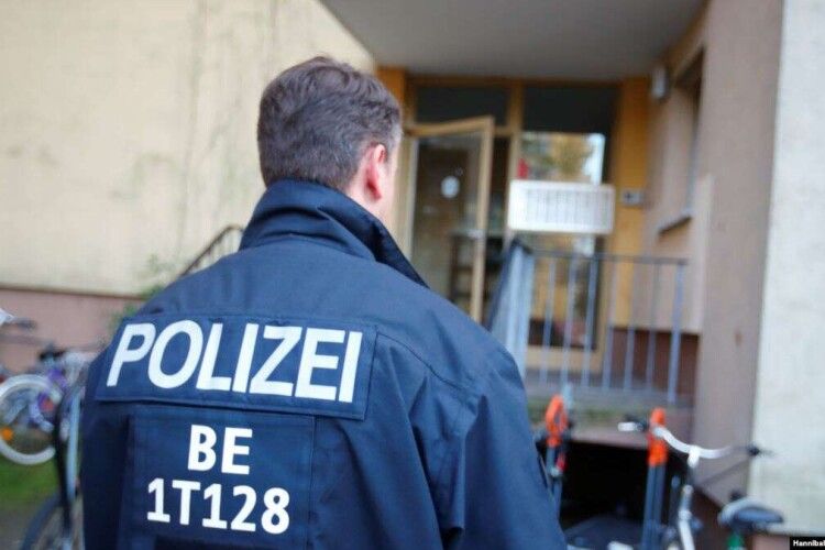 У Німеччині 37-річний чоловік під час сімейного конфлікту застрелив шістьох своїх родичів 