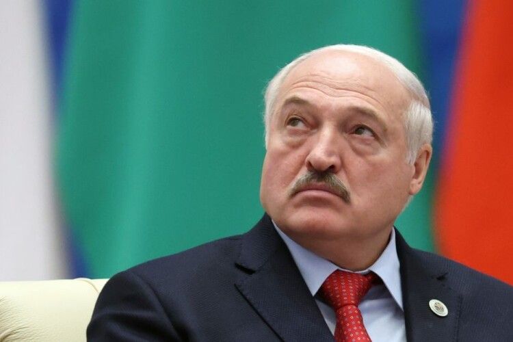 Лукашенко збирається до Китаю