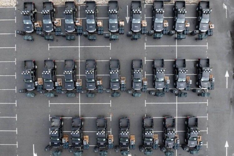 Порошенко зробив крутий подарунок на передову