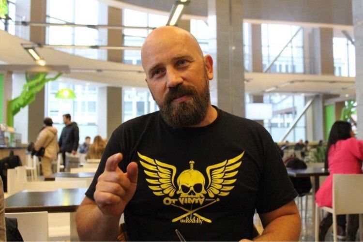 Рівненський карикатурист і музикант:«Додай драйву і не збавляй його протягом п’яти років Твого президентства»