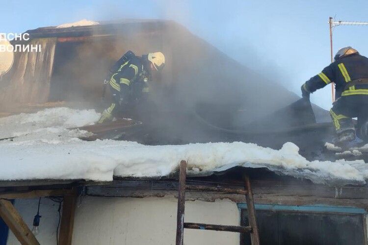 На Волині горіла хата (Фото)