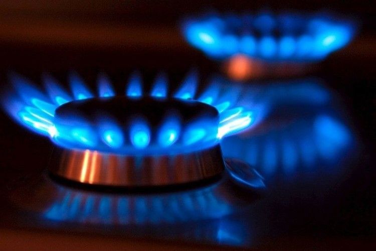 Уряд Гройсмана зобов’язав «Нафтогаз» компенсувати вартість  встановлення лічильників і знизив норму споживання газу