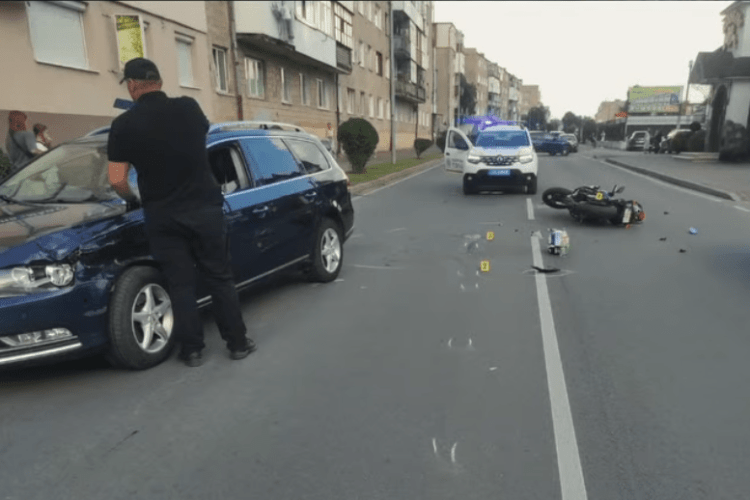Поліція Волині б'є на сполох: неповнолітні масово потрапляють у ДТП на двоколісному транспорті