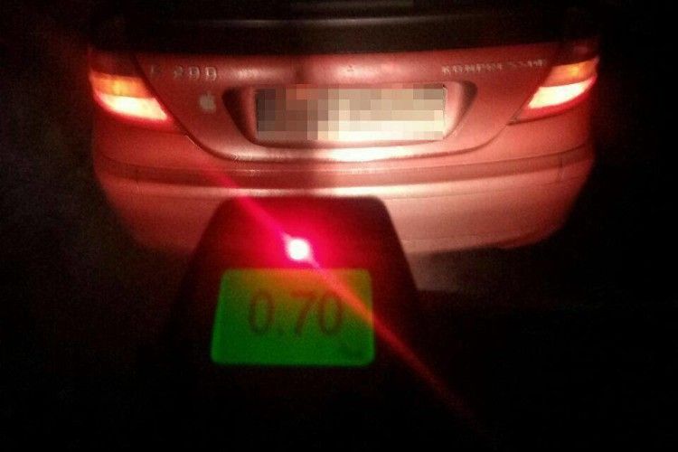 Хильнув, взяв чужі «права» й поїхав кататися