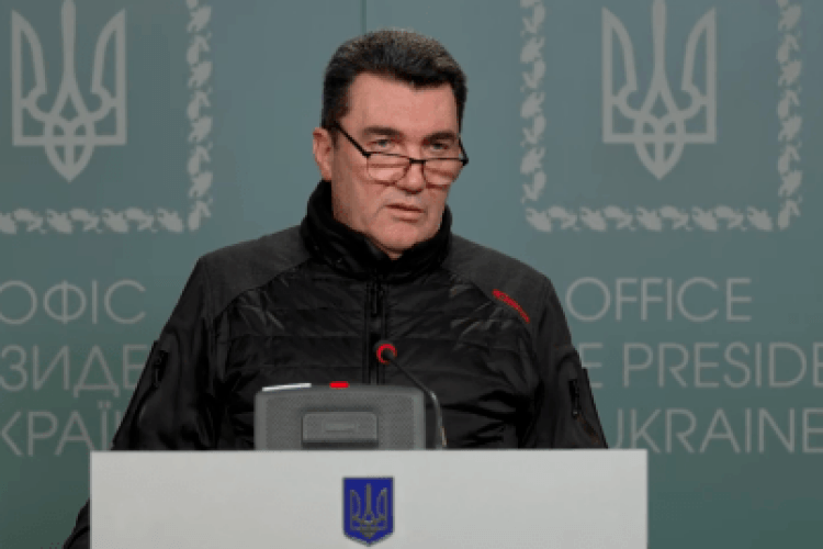 Данілов прокоментував, чи планували в кремлі повернути Януковича керувати Україною 