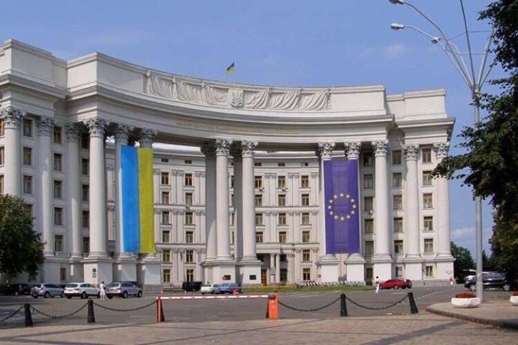 МЗС України висловило протест з приводу візиту Путіна в окупований Крим