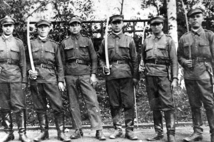 Спогади волинянина про армію польську: «Комусь хрести й медалі,  а нам… нічого не дали»