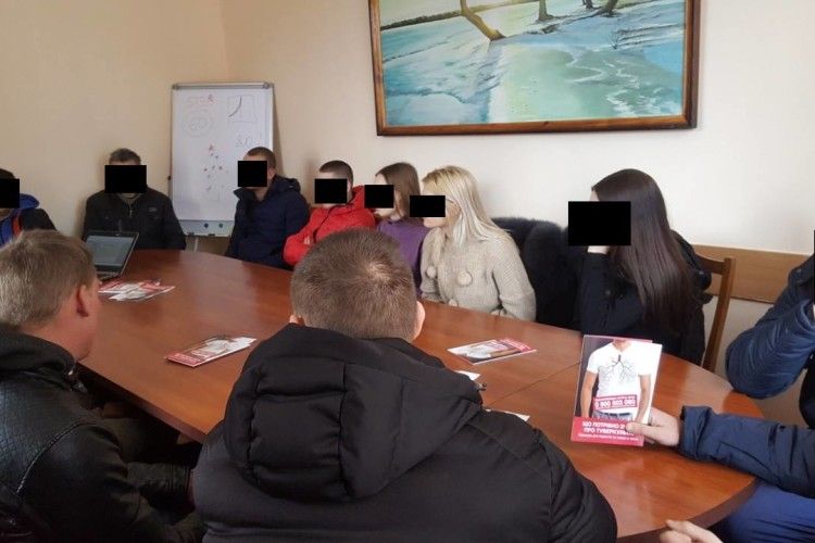 В Луцькому Центрі пробації обговорили проблему туберкульозу