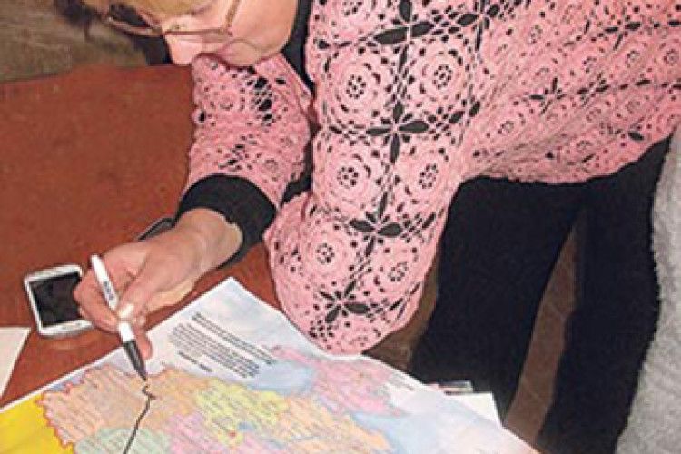 «Я Ж КАЗАЛА,  ЩО ТЕБЕ І В ДОНЕЦЬКУ ЗНАЙДУ»