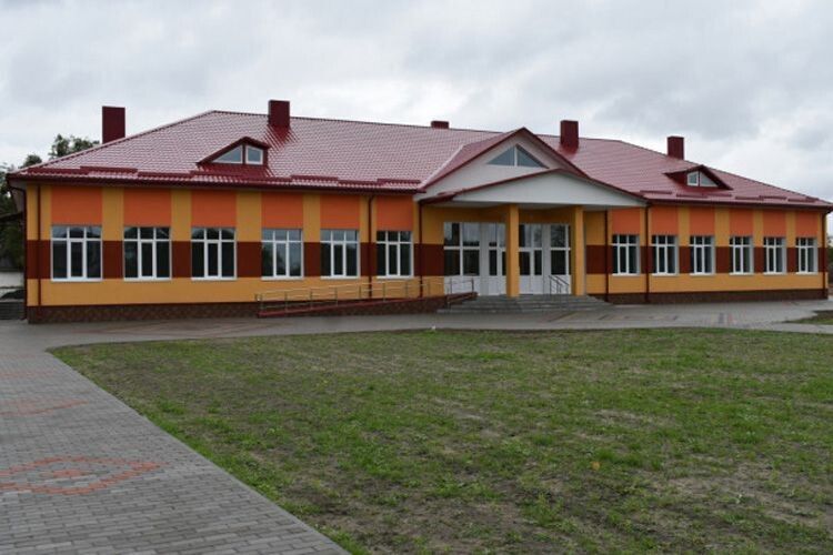 Майже десять років у селі Гірки чекали на нову школу