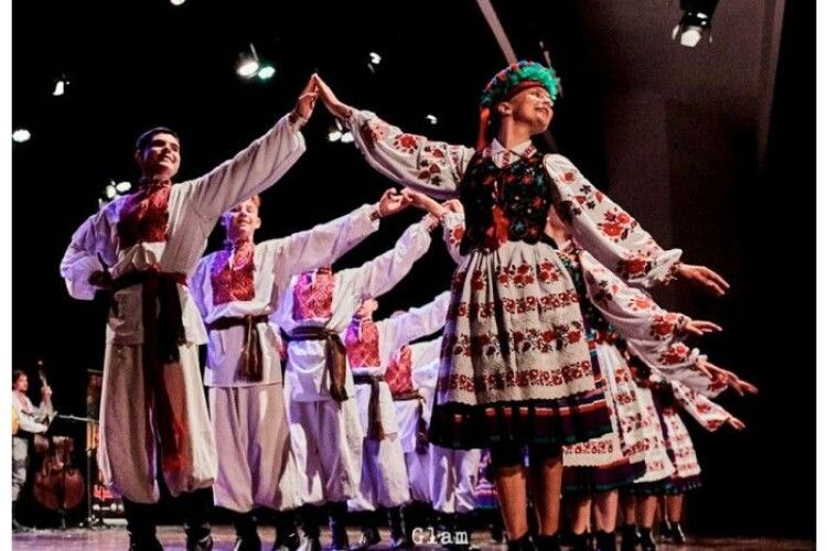 «Волиняночка» представила нашу країну на міжнародному фольклорному фестивалі у Португалії