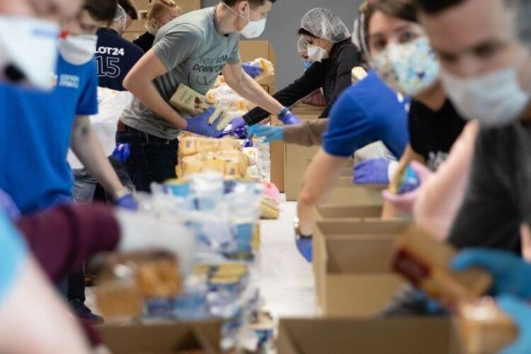Волонтерська платформа «Солідарність»: вже 5 тисяч продуктових наборів і  2 тисячі благодійників 