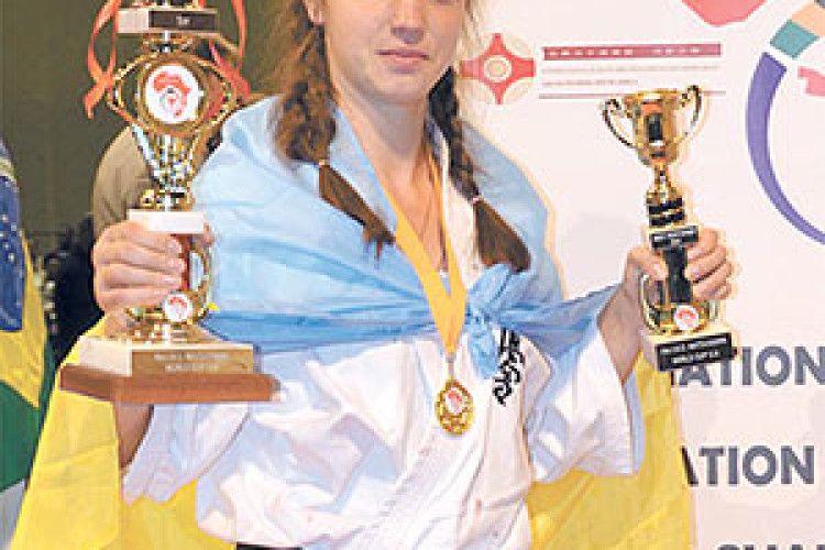ЧЕМПІОНКА СВІТУ З КІВЕРЦІВСЬКОГО РАЙОНУ