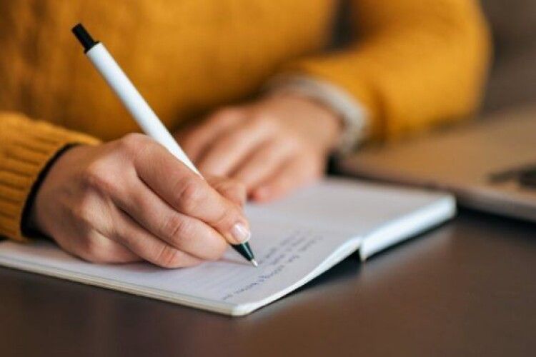 Волинян запрошують взяти участь у Всеукраїнському літературному конкурсі
