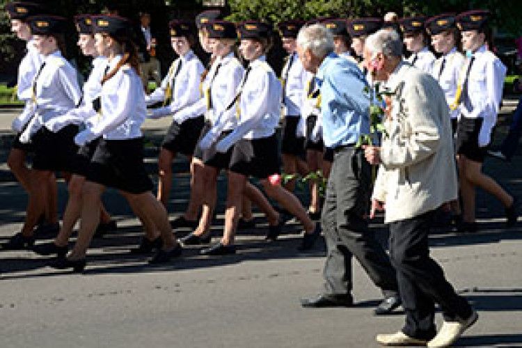 ФОТО НА КОНКУРС: у ногу із юністю
