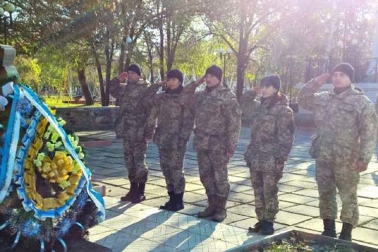 На Луганщині вшанували визволителів України від нацистів