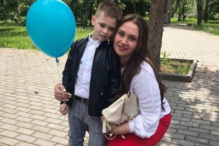 Теракт у Вінниці: показали 7-річного хлопчика, який загинув разом з матір'ю