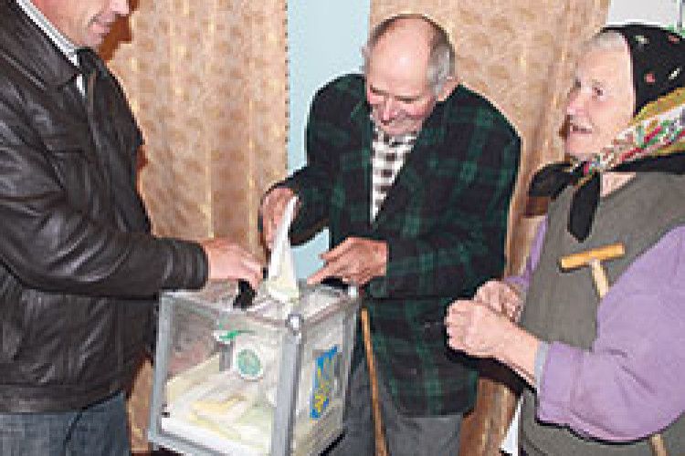 ВОЛИНЯНИ ПІДТРИМАЛИ ОПОЗИЦІЮ І... МІЛЬЙОНЕРІВ