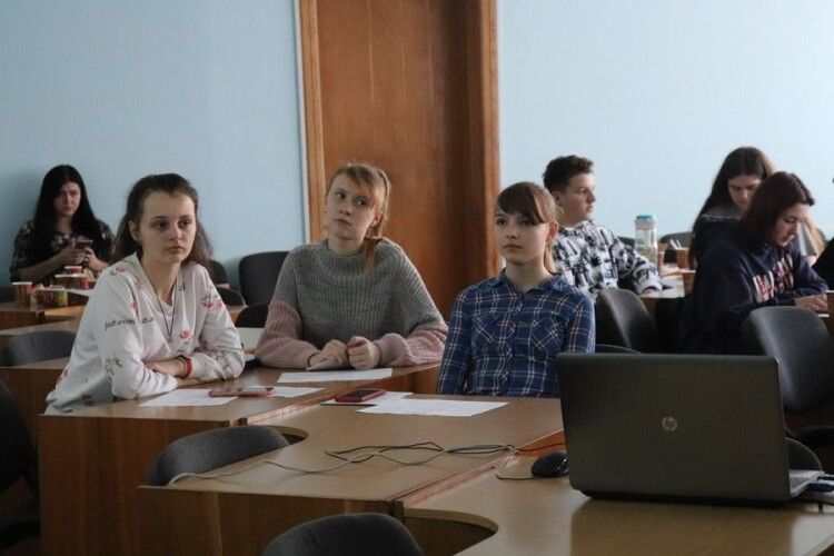 Володимирських школярів вчать вести бізнес