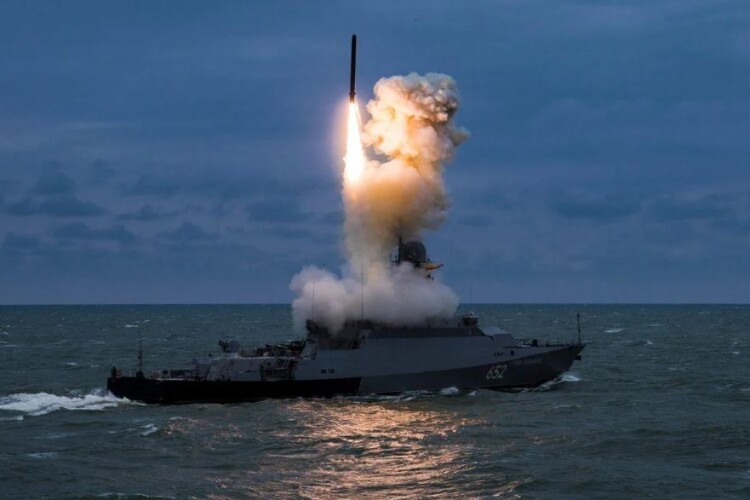 росія не вивела у Чорне море жодного ракетоносія: названо дві причини