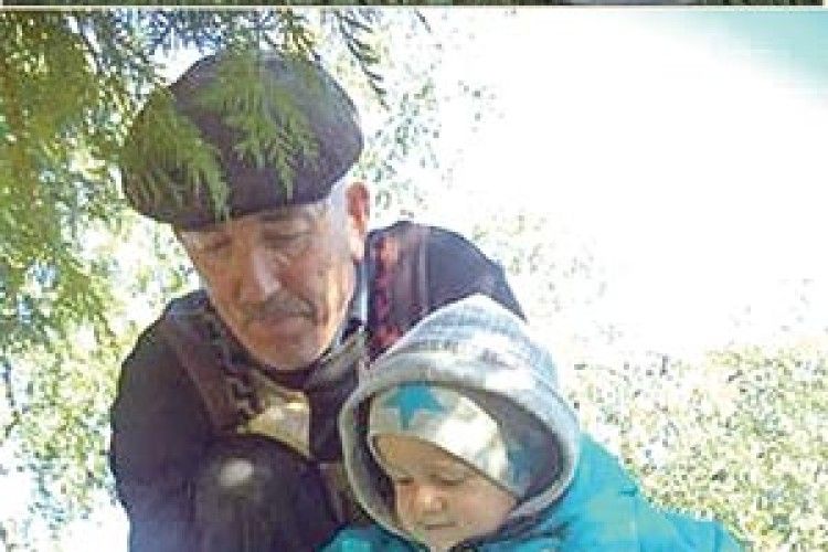 ГРИБ ДОВЕЛОСЯ ВЕЗТИ НА БАГАЖНИКУ ВЕЛОСИПЕДА