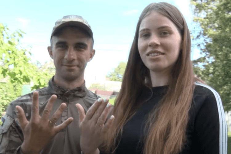 Військовослужбовець із Боратинської громади приїхав додому на два дні, щоб одружитися