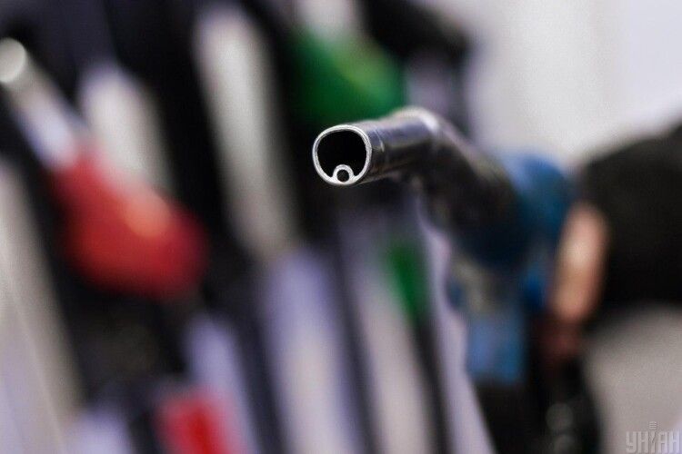 В Україні впали ціни на пальне