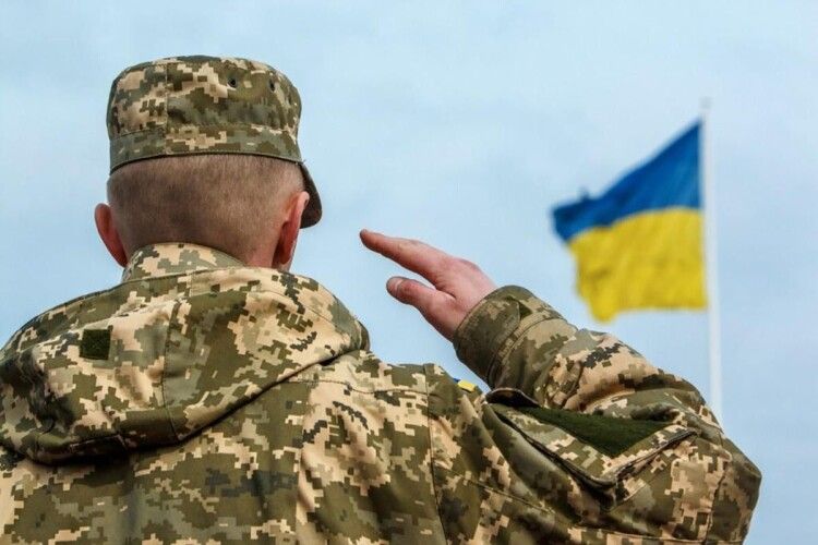 Майже 200 мільйонів – стільки громади Володимирського району виділили на Сили оборони