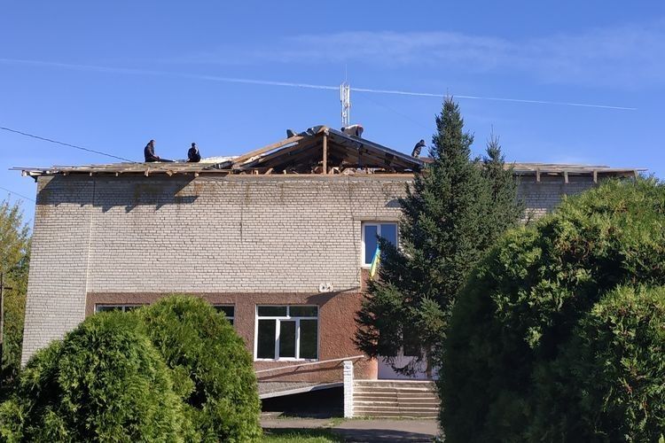 У Миркові ремонтують будинок культури