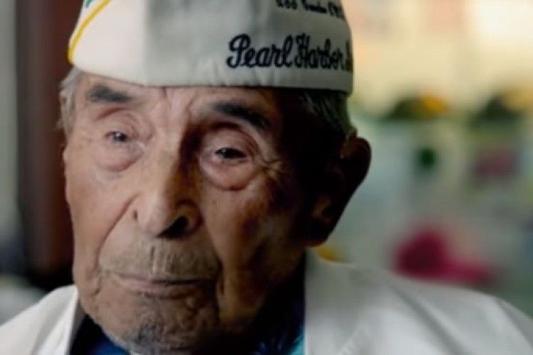 У США помер найстаріший ветеран, який пережив атаку на Перл-Харбор 