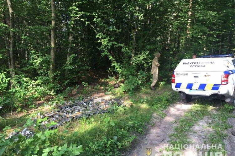 Мешканець Костопільщини перевозив частини від протитанкових гранат та гранатомета