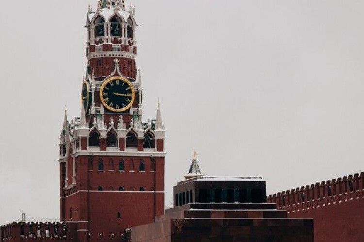 Закордонне майно наближених до Кремля можуть конфіскувати на користь України 