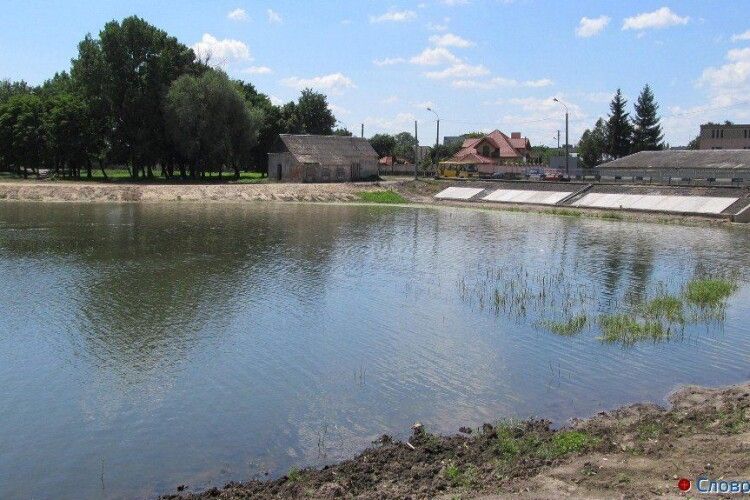 На Волині перевірили водойми: де не можна купатися