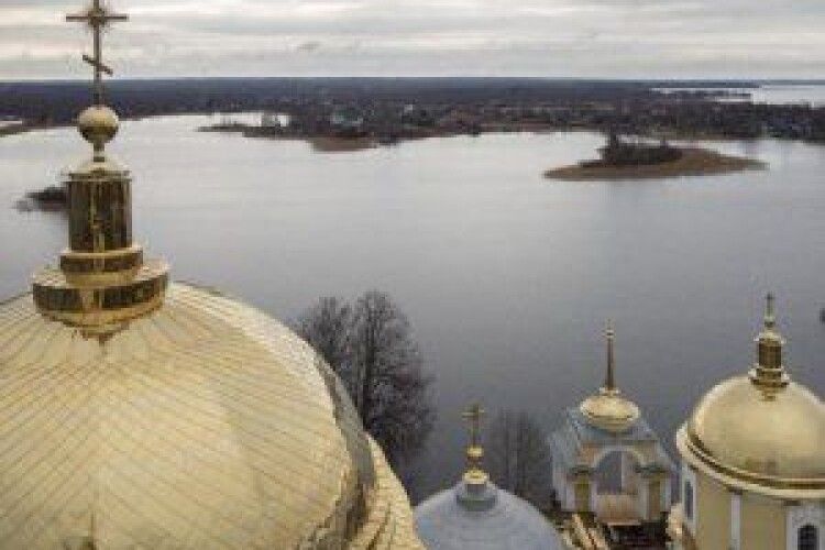 У російському реаліті-шоу можна буде приміряти роль монаха чи монашки