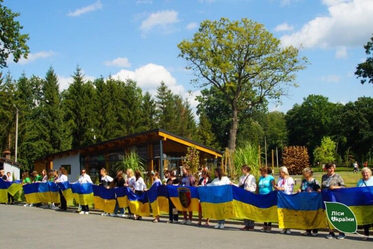 Зворушливо і надзвичайно гарно: на Волині дітям організували справжнє свято (Фото)