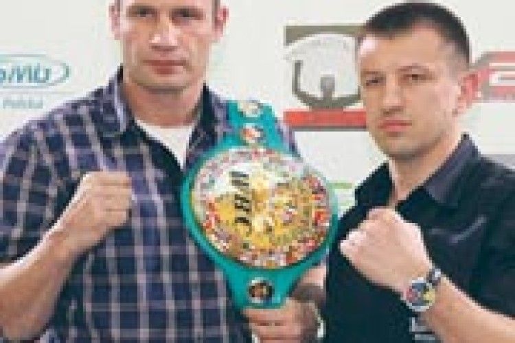 КЛИЧКО ОБІЦЯЄ ПЕКЛО АДАМЕКУ