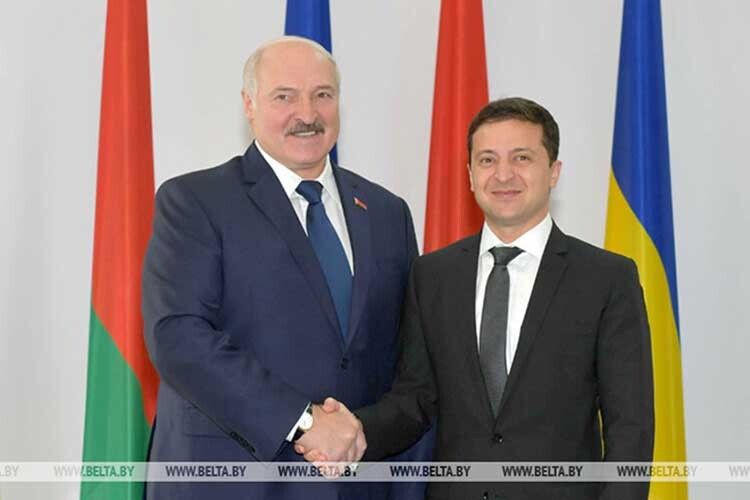 Лукашенко назвав Зеленського «безголовим» і пообіцяв воювати проти України