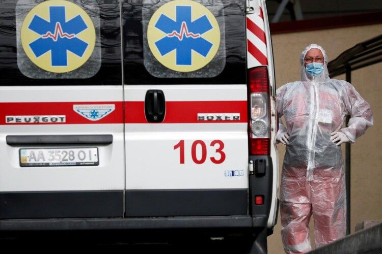 Молода вчителька після пологів померла від коронавірусу 