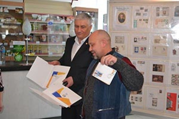 ФІЛАТЕЛІЯ: українська проекція Нобелівської премії