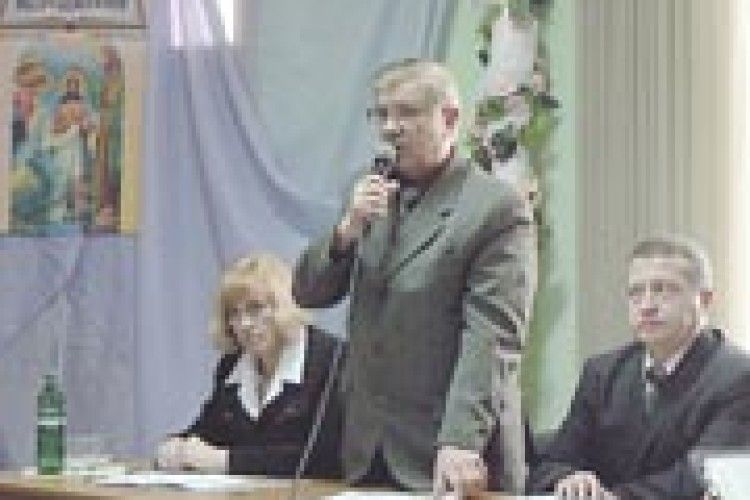 РЕЛІГІЯ ДОПОМАГАЄ ВИХОВАННЮ ЛЮДИНИ