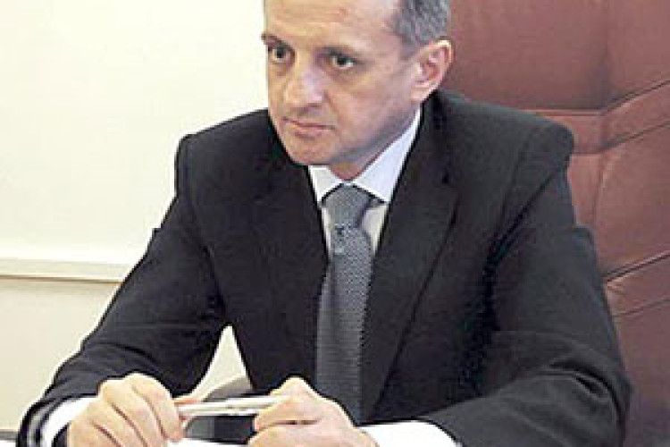 ВЛАДА ПІШЛА НА ПОСТУПКИ. СЛОВО &#8213; ЗА ОПОЗИЦІЄЮ*
