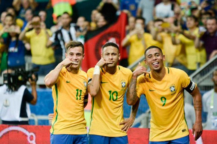 Бразилія розгромила Аргентину із Мессі – 3:0 (Відео)