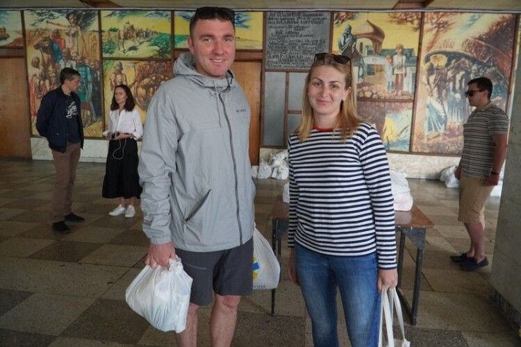 У місті на Волині переселенці отримали гуманітарну допомогу
