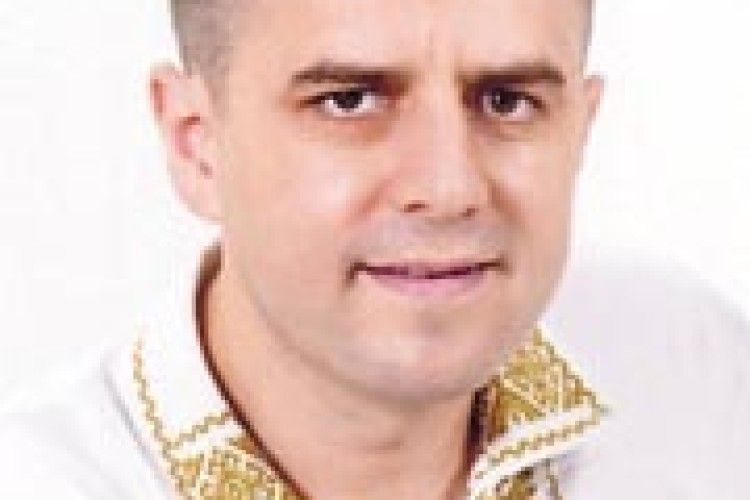 ОПОЗИЦІЯ ЧИ ВЕЛИКЕ МИСКОБОРСТВО?