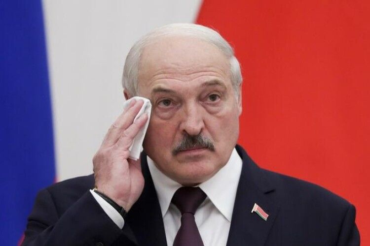 Лукашенко не хоче війни його військ з Україною: боїться відповіді й санкцій, - розвідка 