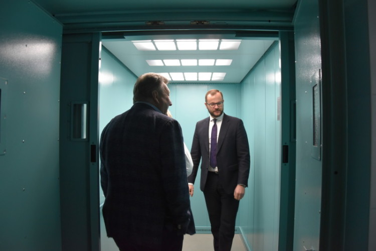 У Луцькій міській лікарні відремонтовано ліфт